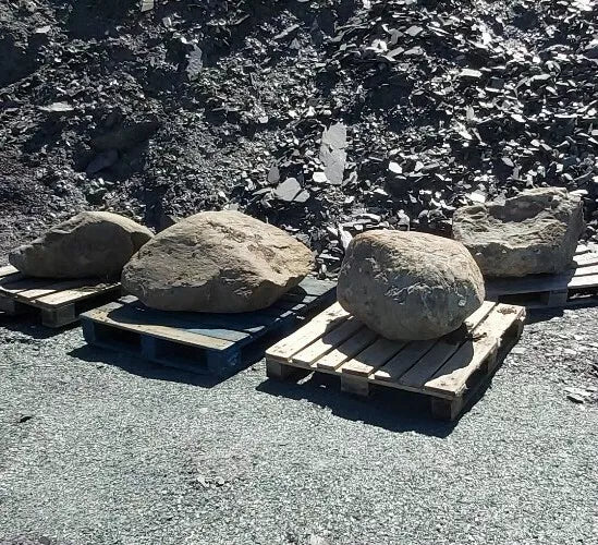 800kg - 1 tonne Large Glacial Boulders for Garden Features, Rockery Features, Water Features