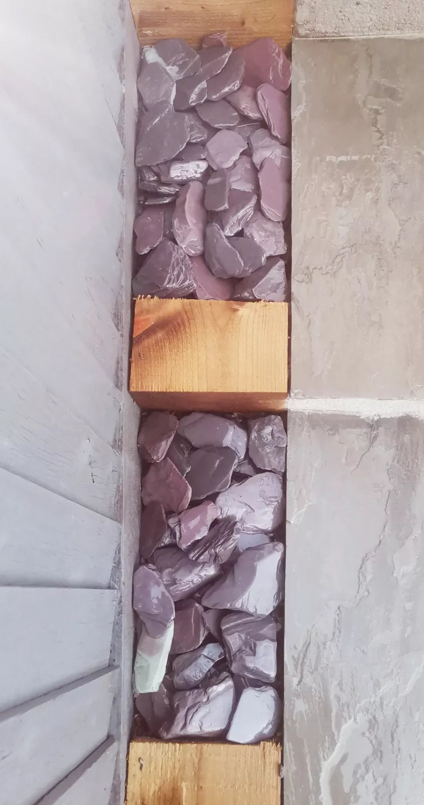 Plumb Tumbled Decorative Slate Paddle Stones