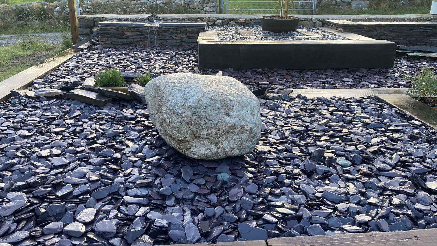 800kg - 1 tonne Large Glacial Boulders for Garden Features, Rockery Features, Water Features