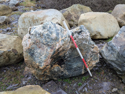 800kg - 1 tonne Large Glacial Boulders for Garden Features, Rockery Features, Water Features