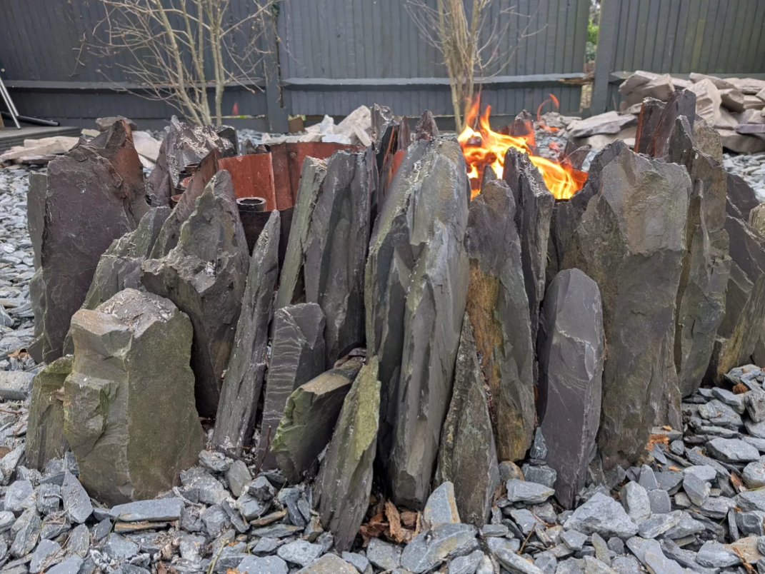 Plum / Purple Snowdonia Slate Rockery